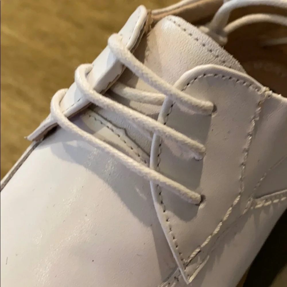 ~Florsheim~ White Reveal Bike Oxfords